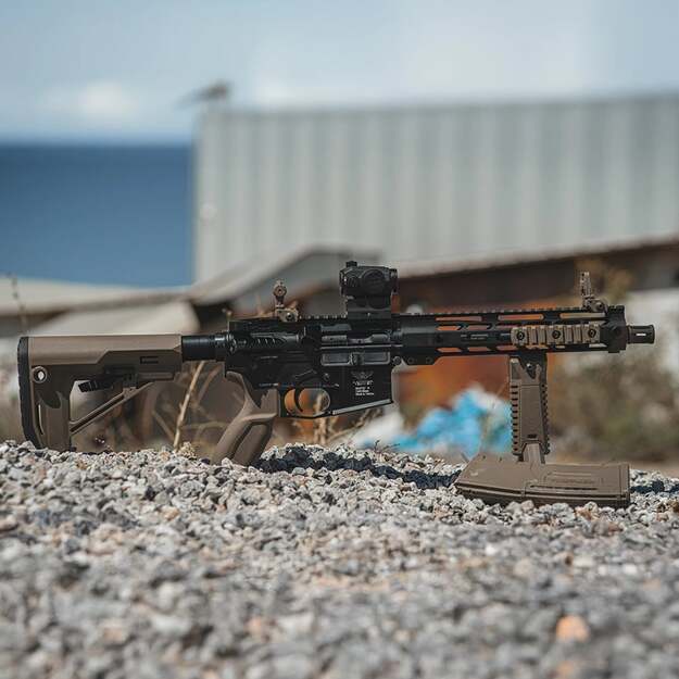 Nuleistuko lankelis (Trigger Guard) AR-15, KEY-711 2