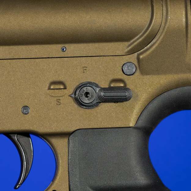 Dviejų svirčių abipusis saugiklis AR-15, KEY-713 2